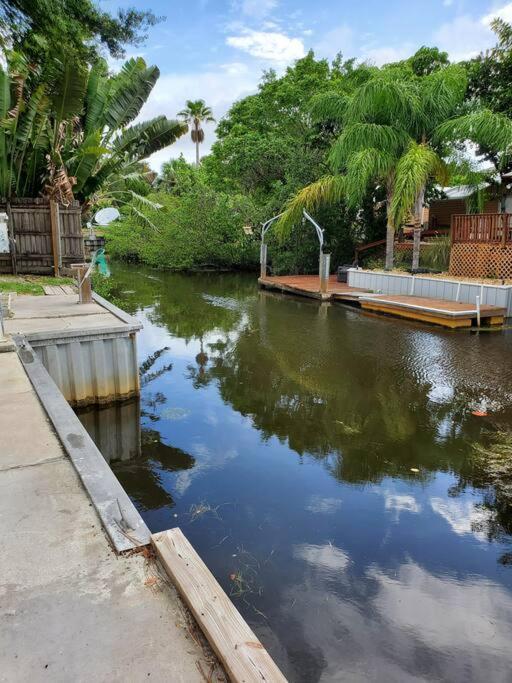 Florida Life On The Water. Heated Pool, Fishing, Kayaks, Gameroom Palm Harbor Luaran gambar