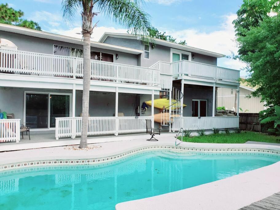 Florida Life On The Water. Heated Pool, Fishing, Kayaks, Gameroom Palm Harbor Luaran gambar